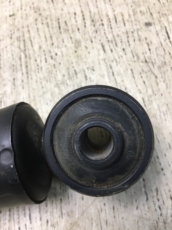 Амортизатор задний левый GRAND VITARA 05-15 2007 Внедорожник 2.7 H27A