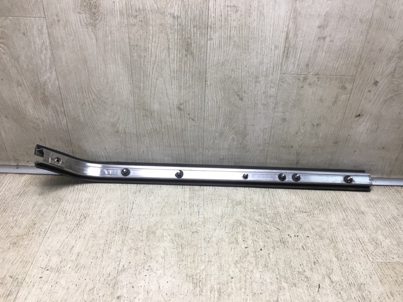 Механизм замка двери сдвижной правый NV200 USA 13-