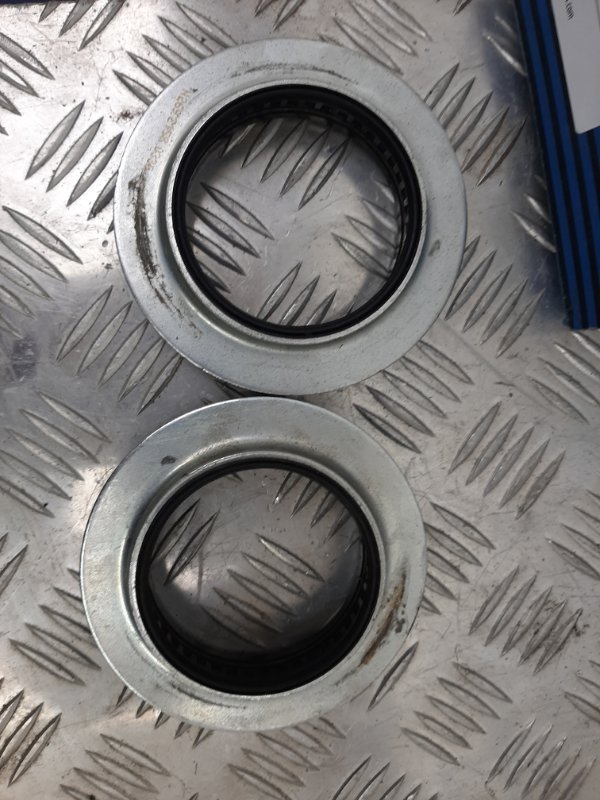 Опора амортизатора VOLKSWAGEN PASSAT CC 12-18