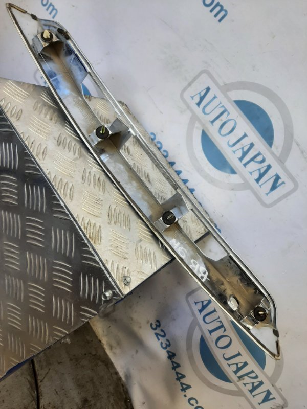 Панель подсветки номера задний 6 GG 02-07