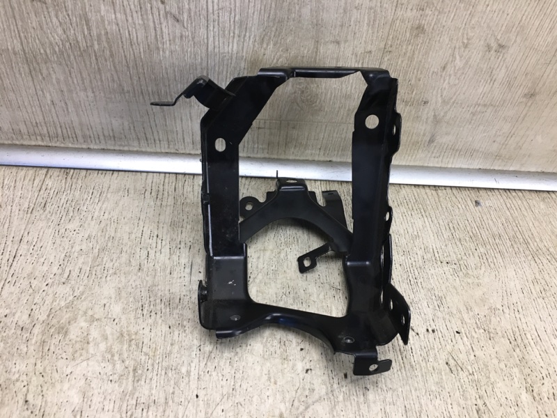 Запчасть кронштейн компрессора кондиционера TOYOTA LAND CRUISER PRADO 120 02-09 4891160010 новая Кронштейн компрессора кондиционера TOYOTA LAND CRUISER PRADO 120 02-09 4891160010 новая