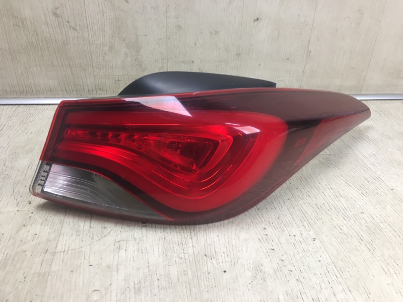 Запчасть фонарь наружный правый HYUNDAI ELANTRA MD 10-15 2014 Седан 1.8 G4NB 92402-3Y510 Б/У Фонарь наружный правый HYUNDAI ELANTRA MD 10-15 2014 Седан 1.8 G4NB 92402-3Y510 Б/У