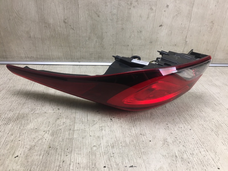 Фонарь наружный правый ELANTRA MD 10-15 2014 Седан 1.8 G4NB Фонарь наружный правый ELANTRA MD 10-15 2014 Седан 1.8 G4NB