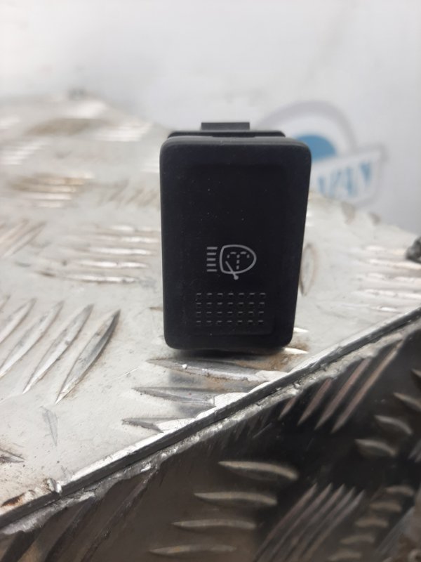 Запчасть кнопка SUZUKI GRAND VITARA 05-15 Б/У Кнопка SUZUKI GRAND VITARA 05-15 Б/У