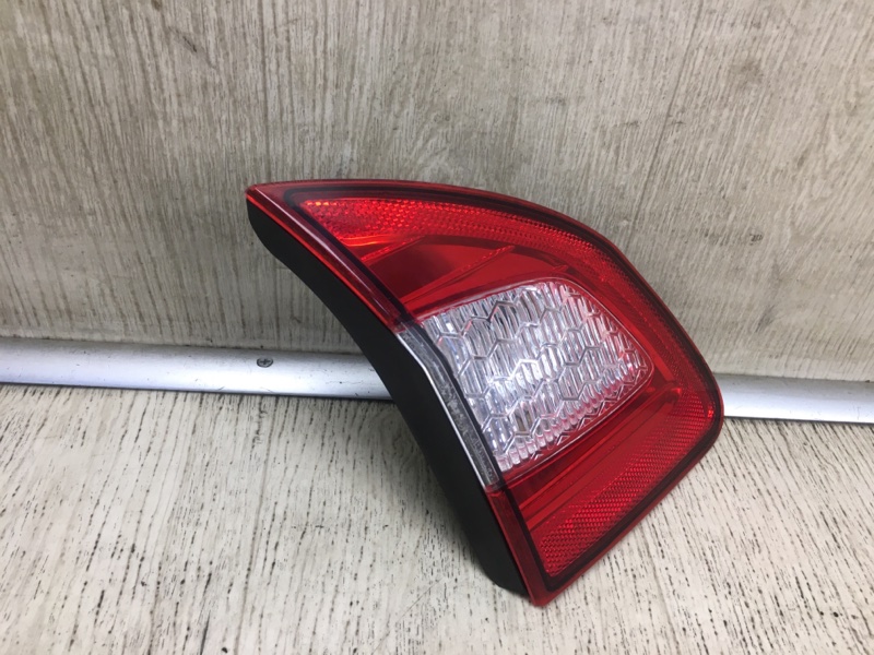 Фонарь внутренний задний левый FIESTA 08-17 2012 1.6 C16HDEX