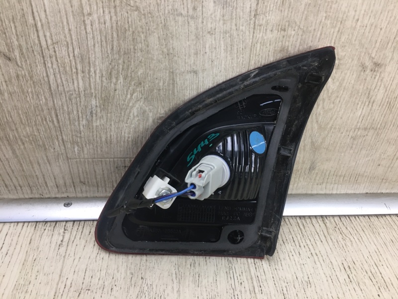 Фонарь внутренний задний левый FIESTA 08-17 2012 1.6 C16HDEX