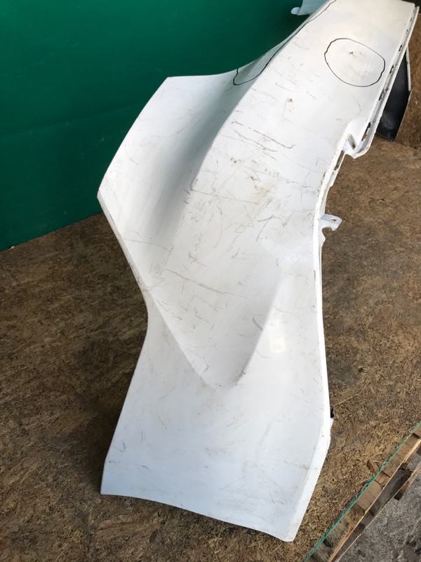 Бампер задний CAMRY 70 17-