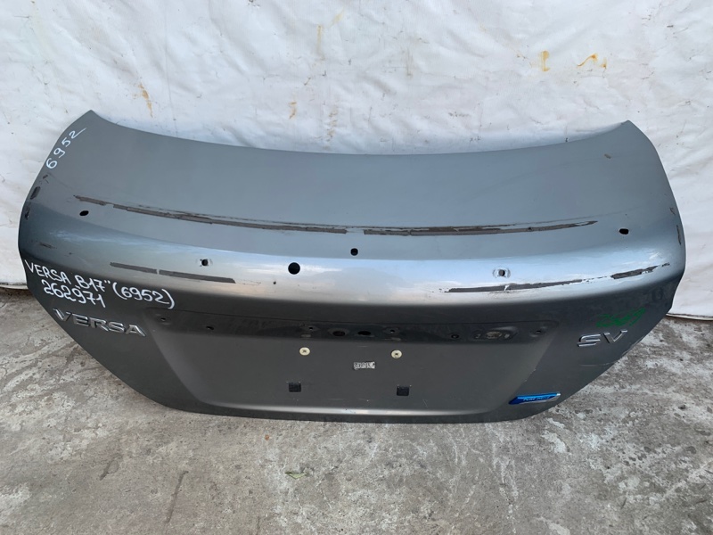 Крышка багажника VERSA B17 11-19 2013 SEDAN 1.6 HR16DE