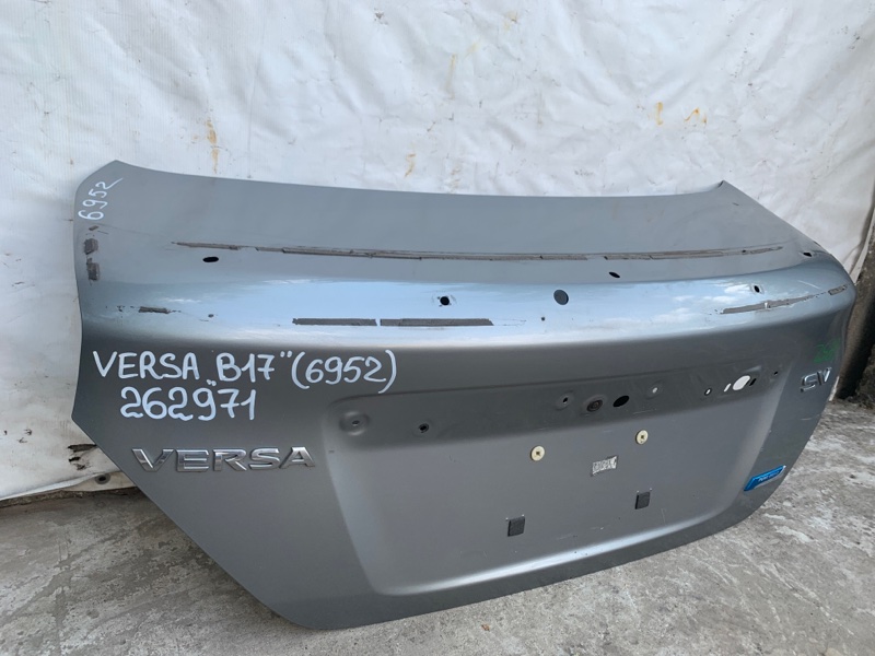Крышка багажника NISSAN VERSA B17 11-19 SEDAN 1.6 HR16DE
