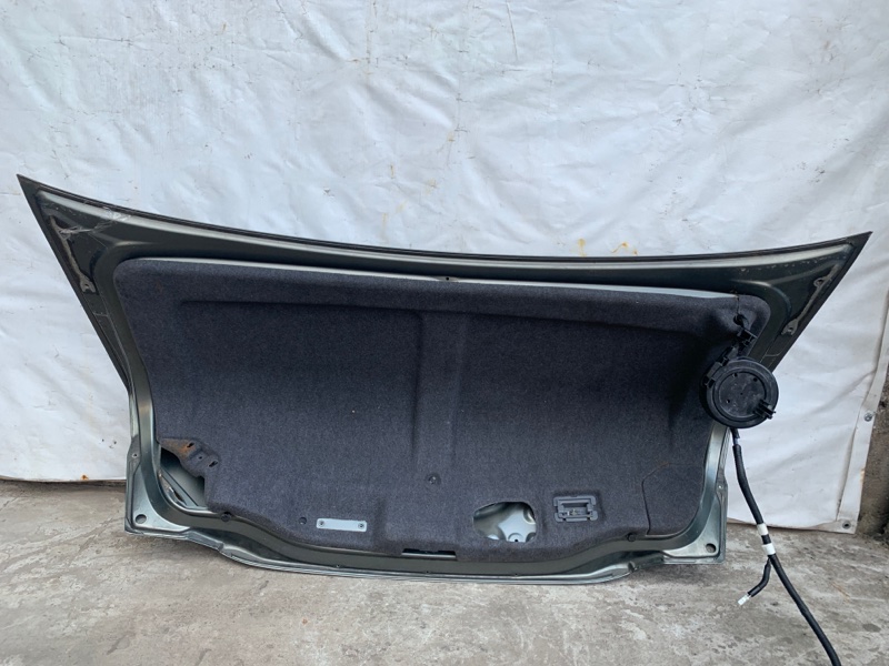 Крышка багажника LS430 00-06 2004 UCF30L 4.3 3UZFE