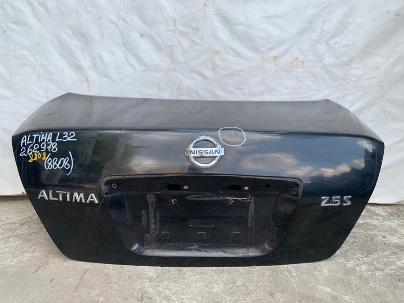 Крышка багажника NISSAN ALTIMA L32 07-12 2012 Седан 2.5 QR25DE 84300-JA030 Б/У