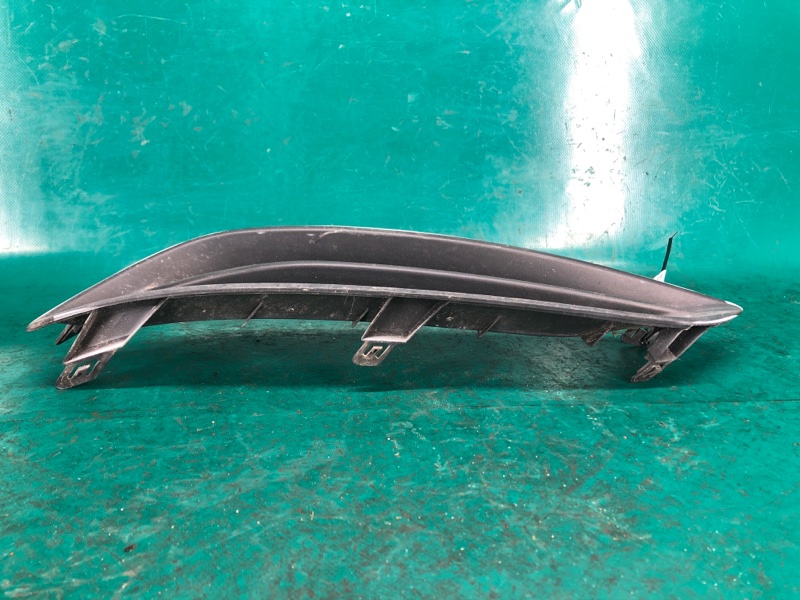 Накладка противотуманной фары передняя правая SENTRA B17 12-21 2015 Седан 1.8 MRA8DE