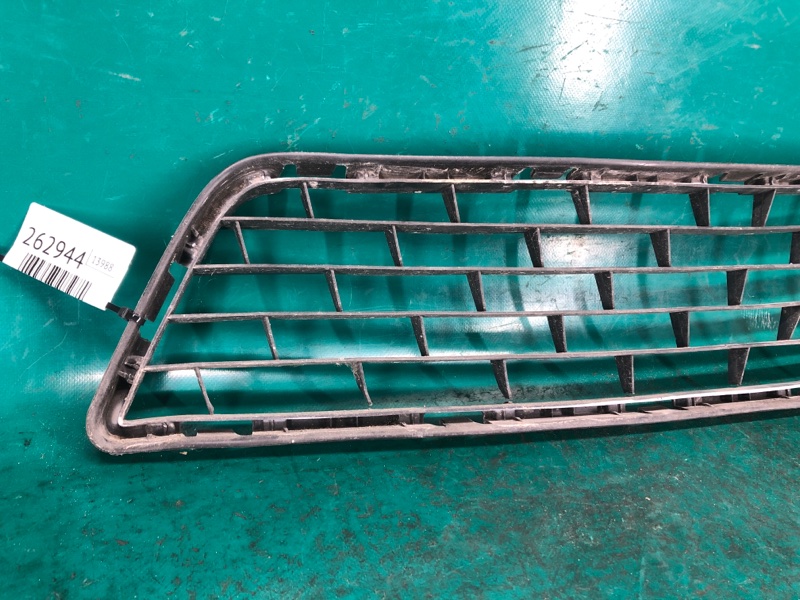 Решетка переднего бампера NISSAN SENTRA B17 12-21 Седан 1.8 MRA8DE