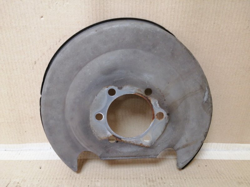 Защита тормозного диска задняя левая OUTLANDER GF 12-