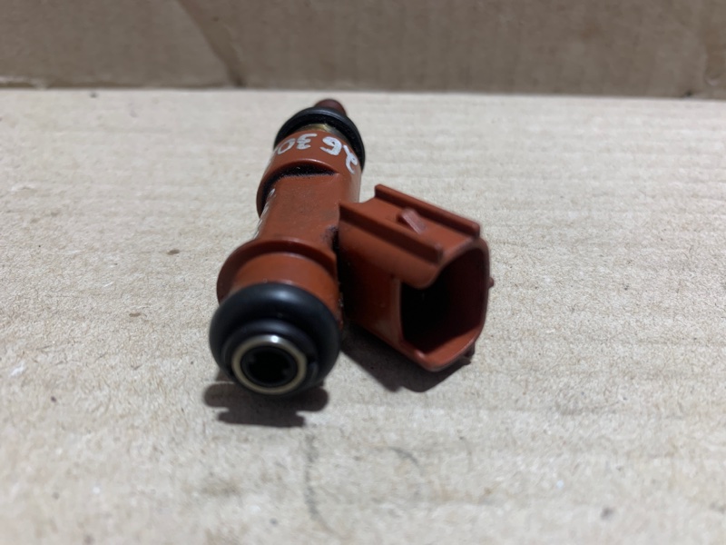 Форсунка топливная SIENNA 03-10 2006 3.5 2GR-FE Форсунка топливная SIENNA 03-10 2006 3.5 2GR-FE