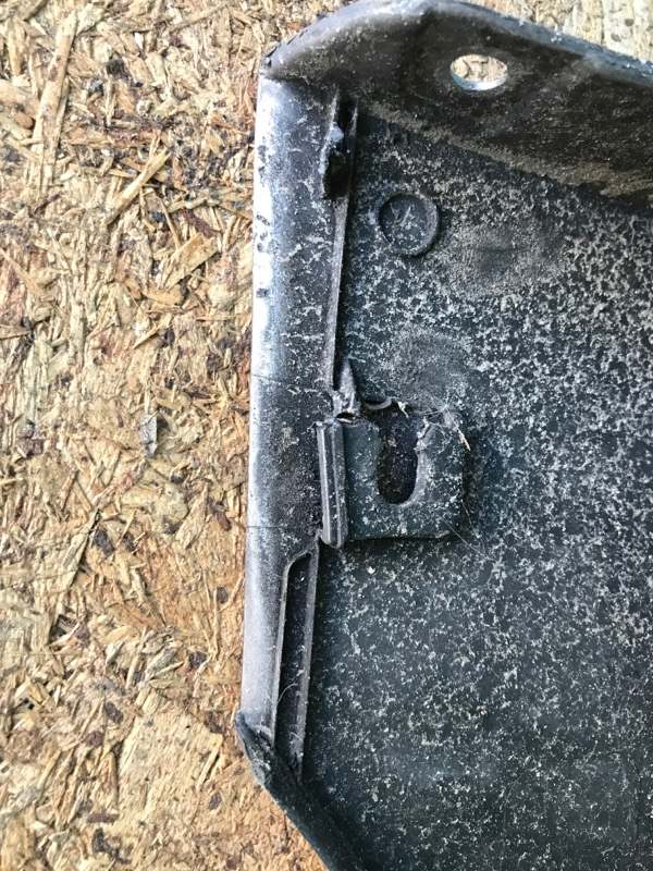 Накладка порога наружная правая SONATA YF 10-14 2013 Седан 2.4 G4KK