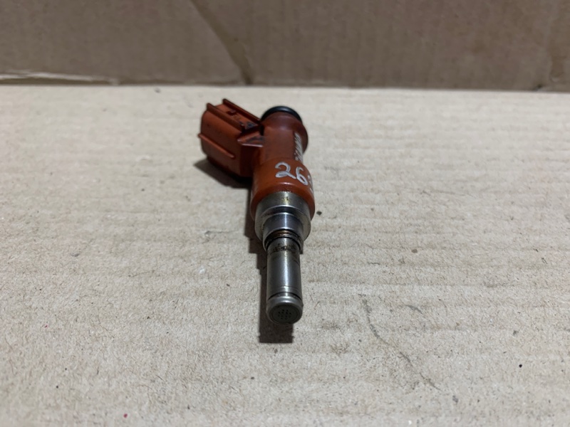 Форсунка топливная SIENNA 03-10 2006 3.5 2GR-FE Форсунка топливная SIENNA 03-10 2006 3.5 2GR-FE