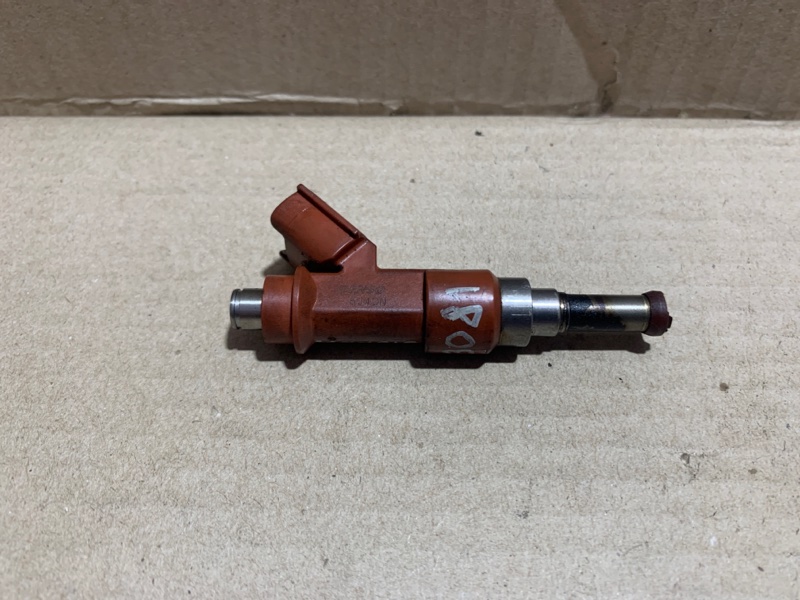 Форсунка топливная TOYOTA SIENNA 03-10 3.5 2GR-FE