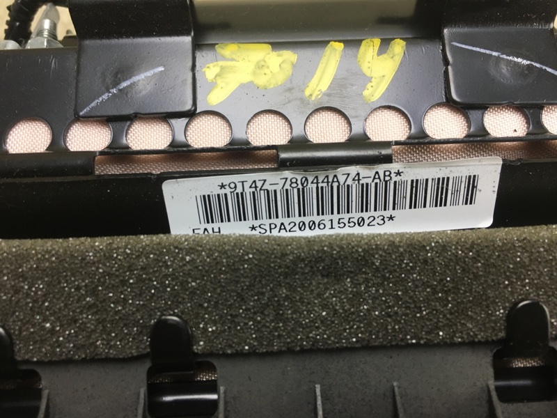 Подушка безопасности пассажира EDGE 06-14 2010 T35PDED Подушка безопасности пассажира EDGE 06-14 2010 T35PDED