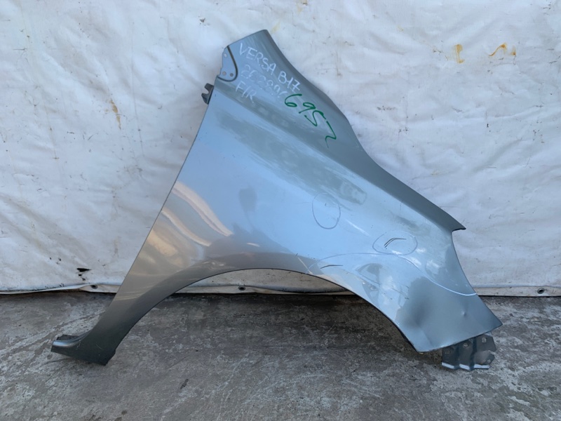 Крыло переднее правое NISSAN VERSA B17 11-19 2013 SEDAN 1.6 HR16DE FCA00-3BAMC Б/У