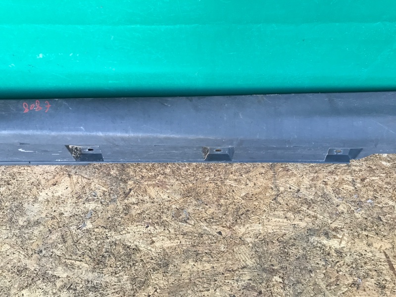 Накладка порога наружная левая FOCUS 10-18 2014 Седан 2.0 XQDA