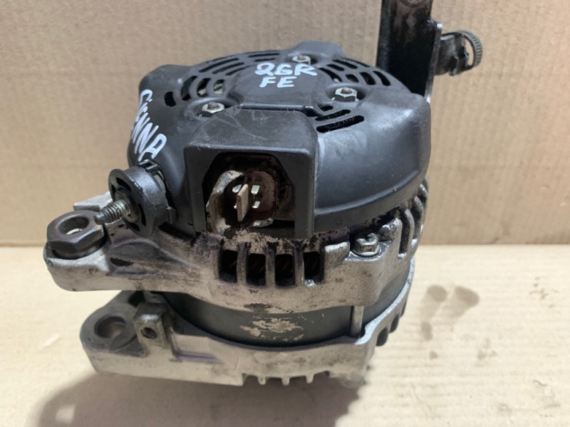 Генератор TOYOTA SIENNA 03-10 3.5 2GR-FE Генератор TOYOTA SIENNA 03-10 3.5 2GR-FE