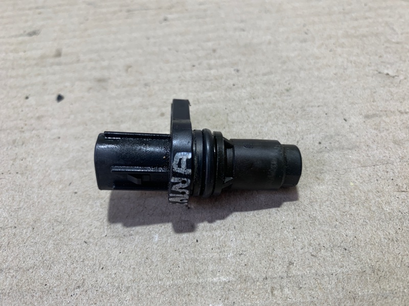 Датчик положения распредвала TOYOTA SIENNA 03-10 3.5 2GR-FE