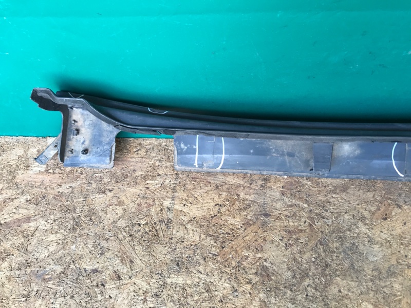 Накладка порога наружная левая MDX (YD3) 13-21 2016 Внедорожник 3.5 J35Y5 Накладка порога наружная левая MDX (YD3) 13-21 2016 Внедорожник 3.5 J35Y5