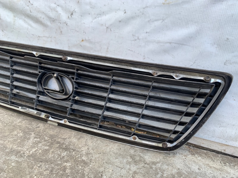 Решетка радиатора LS430 00-06 2000 UCF30L 4.3 3UZFE Решетка радиатора LS430 00-06 2000 UCF30L 4.3 3UZFE