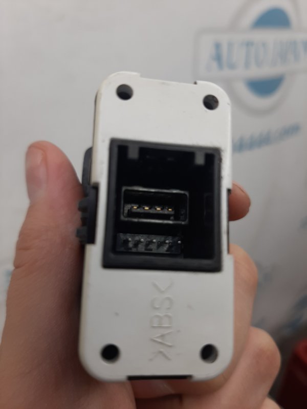 USB адаптер 3 BM 13-19 USB адаптер 3 BM 13-19