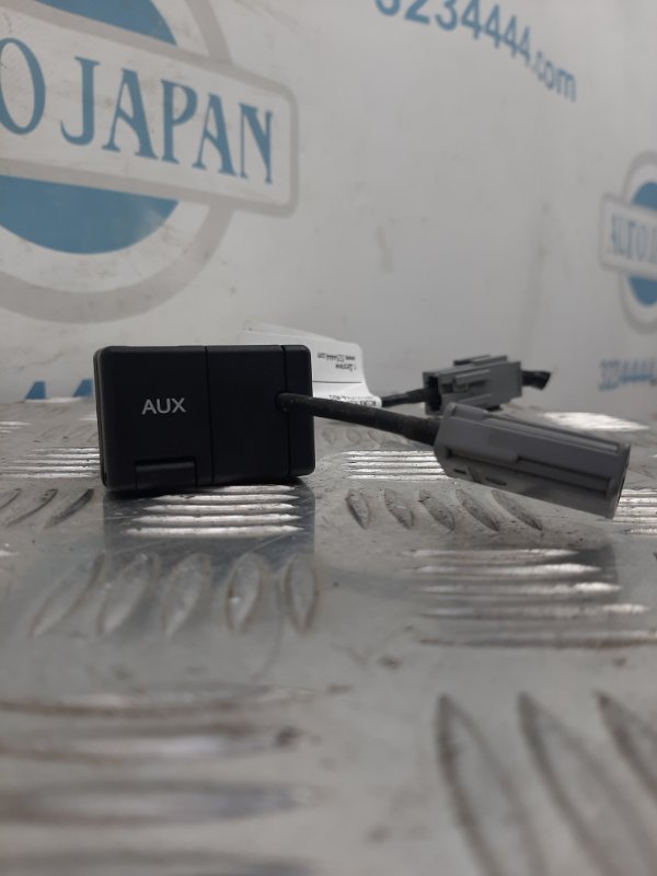 USB адаптер ACURA RDX 12-19 39115-TX4-A01 Б/У