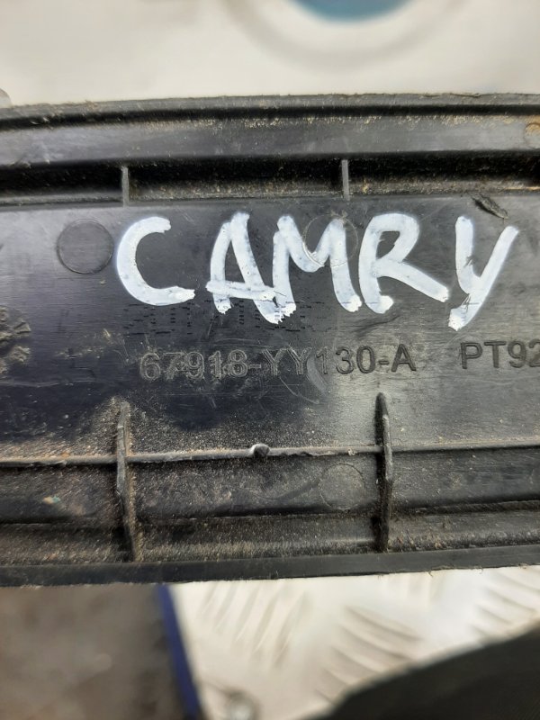 Накладка порога внутрення задняя левая TOYOTA CAMRY 70 17-