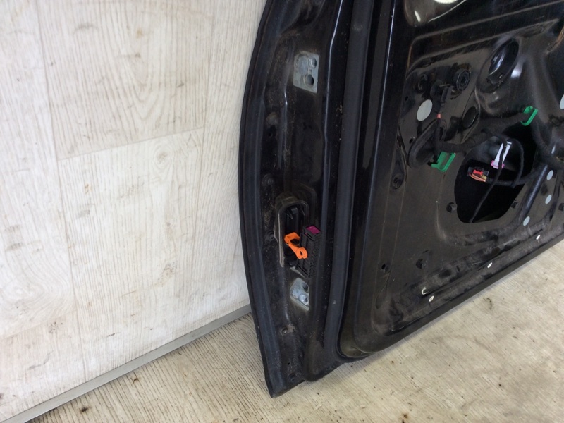 Дверь передняя правая JETTA 05-10 2007 Седан 2.5