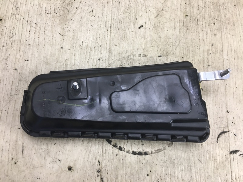 Подушка безопасности в сиденье правая JOURNEY 08-20 2010 3.5 EGF