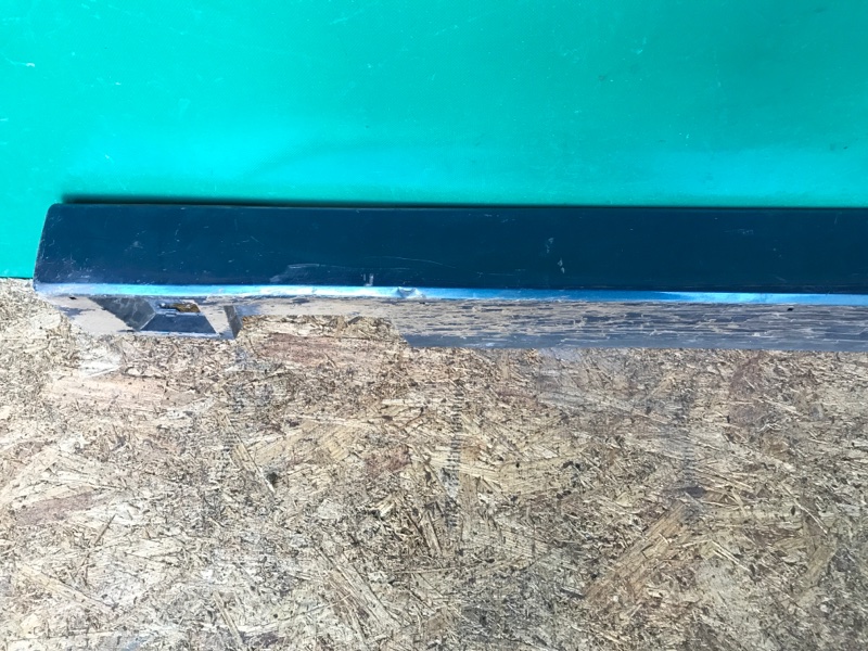 Накладка порога наружная левая MAZDA 5 CR 05-10 Минивен 2.3