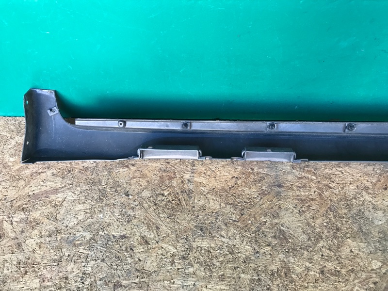 Накладка порога наружная левая SIENNA 11-16 2015 Минивэн 3.5L 6 Накладка порога наружная левая SIENNA 11-16 2015 Минивэн 3.5L 6