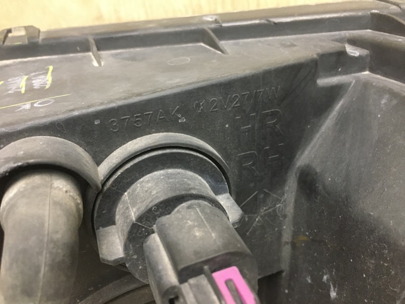 Фара правая JOURNEY 08-20 2010 3.5 EGF Фара правая JOURNEY 08-20 2010 3.5 EGF