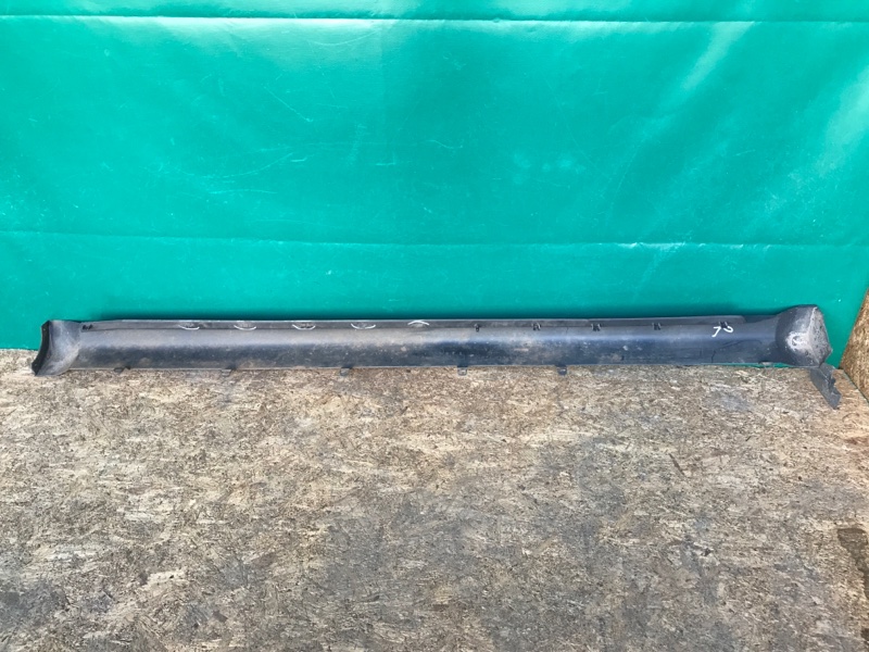 Накладка порога наружная правая JOURNEY 08-20 Внедорожник Накладка порога наружная правая JOURNEY 08-20 Внедорожник