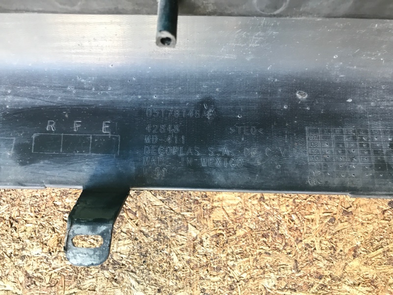 Накладка порога наружная правая JOURNEY 08-20 Внедорожник