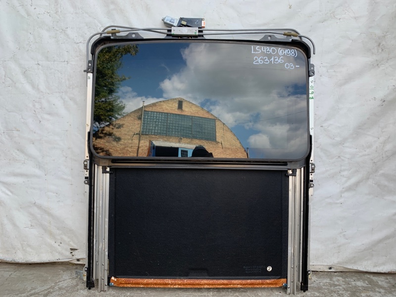 Люк LEXUS LS430 00-06 2004 UCF30L 4.3 3UZFE 63201-50161 Б/У