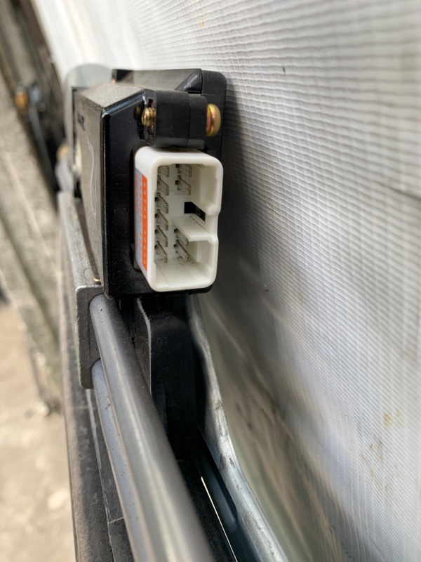 Люк LS430 00-06 2004 UCF30L 4.3 3UZFE