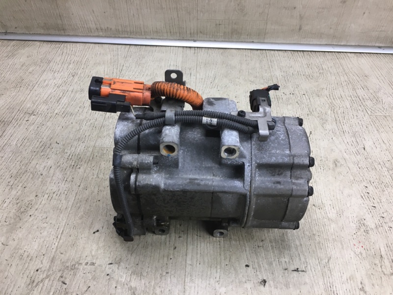 Запчасть компрессор кондиционера HYUNDAI SONATA YF 10-14 2012 Седан 2.4 G4KK 977014U000 Б/У Компрессор кондиционера HYUNDAI SONATA YF 10-14 2012 Седан 2.4 G4KK 977014U000 Б/У