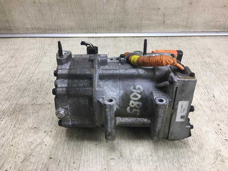 Компрессор кондиционера SONATA YF 10-14 2012 Седан 2.4 G4KK Компрессор кондиционера SONATA YF 10-14 2012 Седан 2.4 G4KK