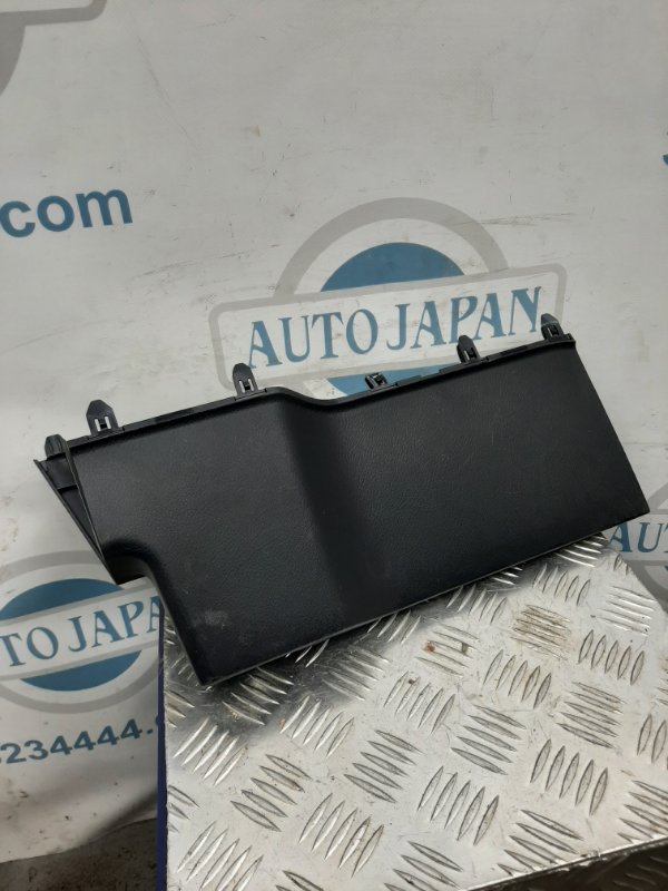 Накладка в салоне левая LEXUS NX 14-21