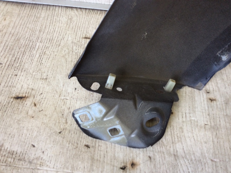 Крыло переднее правое FOCUS 10-18 2016 MK3 2.0 C20HDEX