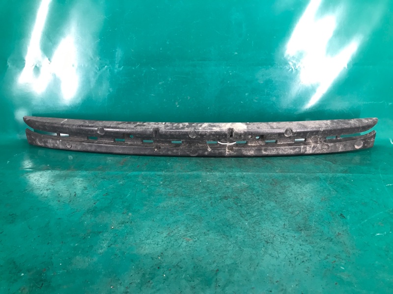 Запчасть наполнитель бампера передний JEEP COMPASS 06-16 68109872AA Б/У Наполнитель бампера передний JEEP COMPASS 06-16 68109872AA Б/У