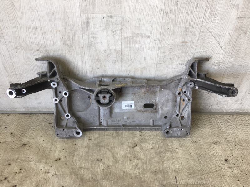 Балка передней подвески JETTA 05-10 2007 Седан 2.5