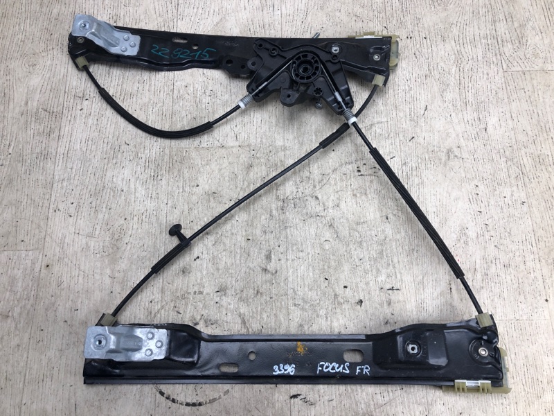 Стеклоподъемник передний правый FORD FOCUS 10-18 2015 CB8 2.0 XQDA CM5Z-5823200-B Б/У