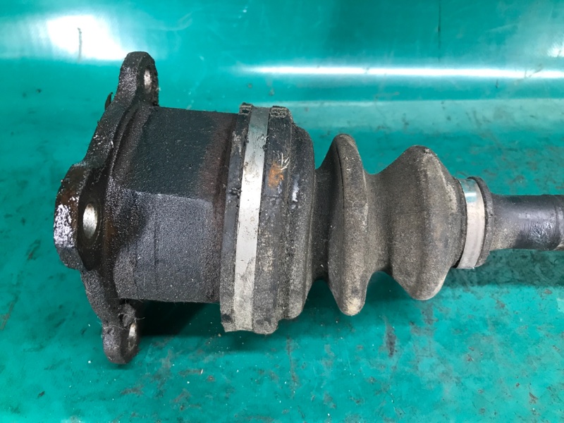 Привод задний левый RAV4 00-05 2000 Внедорожник 2.0 1AZ-FE Привод задний левый RAV4 00-05 2000 Внедорожник 2.0 1AZ-FE