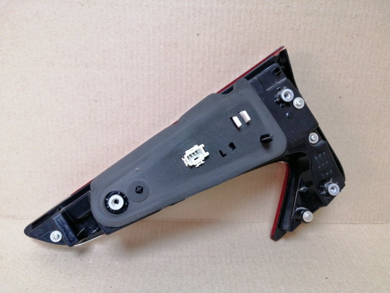 Фонарь внутренний задний левый RDX 19- 2021 2.0